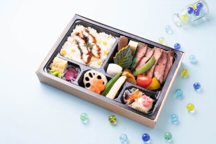 【夏限定！】【ECO容器】オーガニックビーフステーキと旬の鰻ととうもろこしご飯御膳