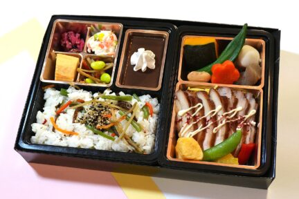 【春限定！】鶏の照焼きと旬の山菜ご飯御膳～うれしいデザート付き～